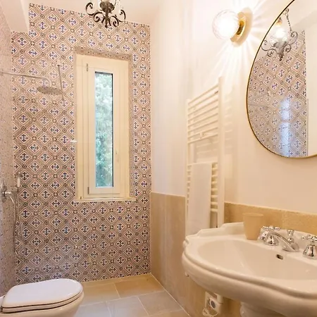 Casale Buccellato 14, Emma Villa Trapani